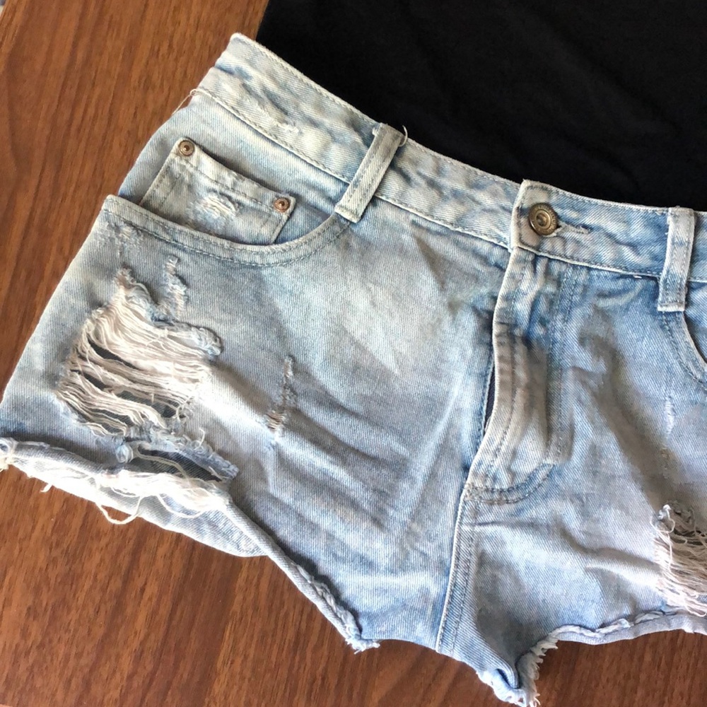 Light Wash Distressed Jean Shorts